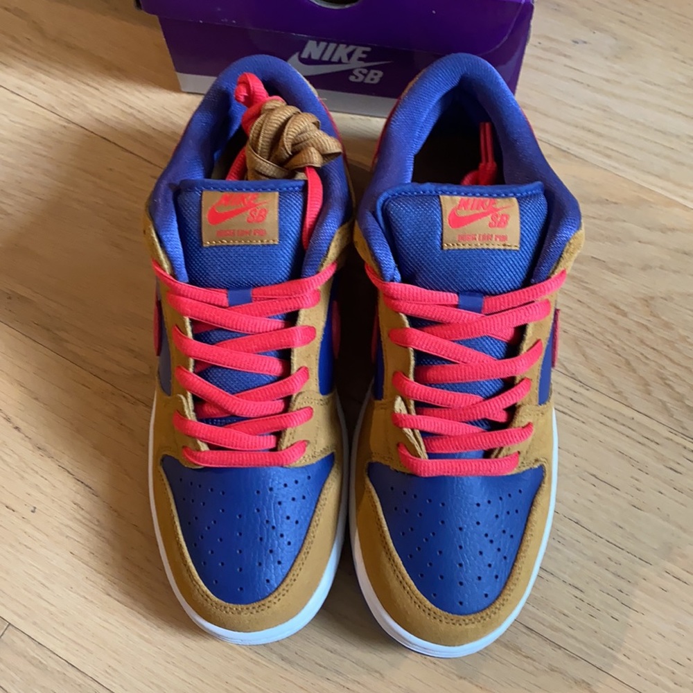 Nike SB Dunk Low “Reverse Papa Bear” - US Size 9 - Picture 6 of 8